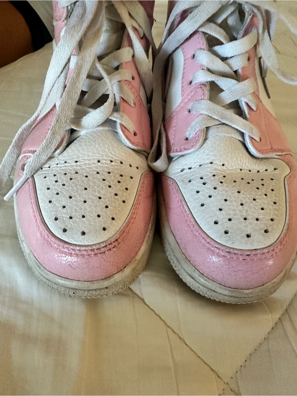 Women’s AirJordan - Picture 3 of 11